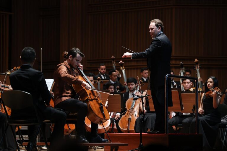 SBSOV in Is Sanat Concert Hall in Istanbul